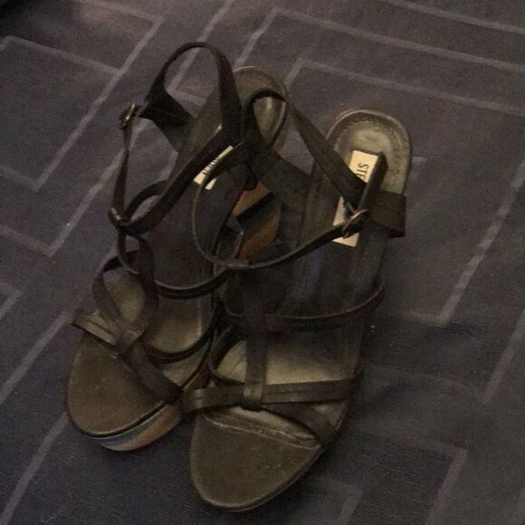 Wedges   - Picture 1 of 3